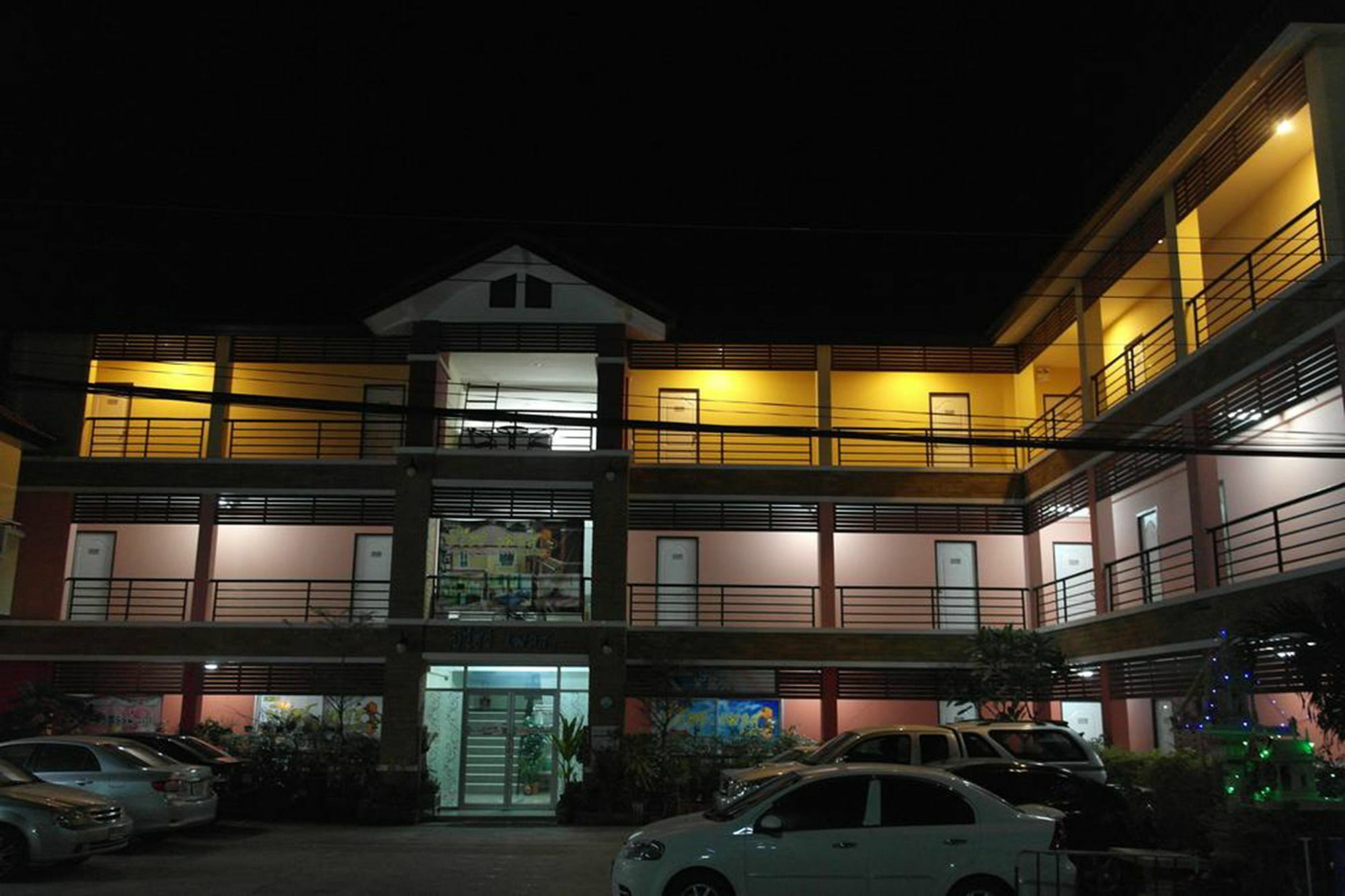 The Beehive Place Pak Chong 外观 照片